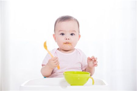 早产儿食疗保健攻略 2岁前宝宝吃什么好宝妈要牢记