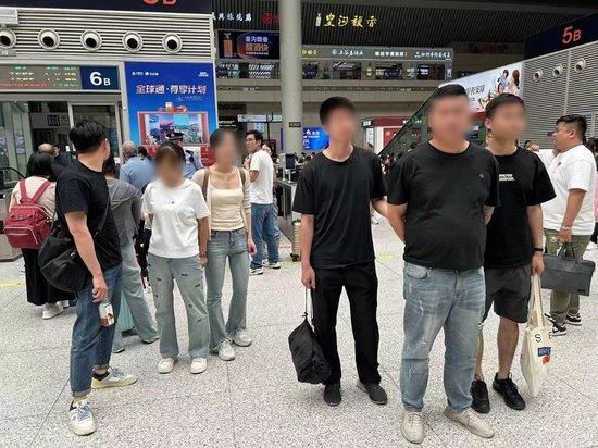 婴儿生父生母被抓获