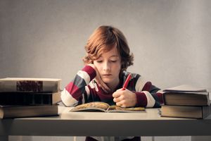 小孩子发烧了可以吃牛油果吗