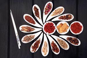 胃胀打饱嗝怎么回事