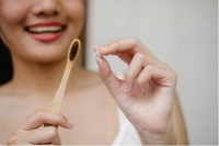 如何应对孕期口腔问题?准妈妈须知