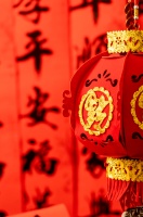 春节美味花样多,孩子饮食千万不能太放纵