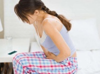 女子产后时常腹痛,以为是“月子病”,医生:宫颈病变很严重了