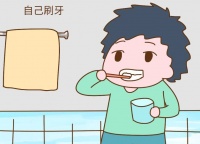 孩子学习刷牙漱口