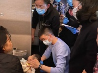 2个月大婴儿万米高空突发急病!宝山医生出手急救!