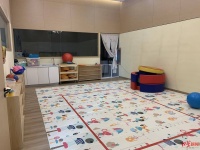 社区综合体里办“幼儿园”,政府工作报告提到的普惠托育能否实现?
