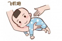 宝宝胃胀气吐奶怎么办?