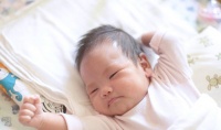 原创 新生宝宝经常憋气使劲儿,怎么回事?对照你家宝宝是否这些原因