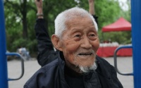 101岁长寿老人公布养肝经验:2种发物尽量少碰,再做到3点就够了