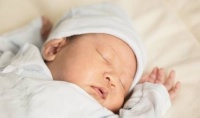 原创 如何培养宝宝的睡眠习惯?6月龄前在这4方面多下功夫,天天睡整觉