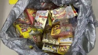 今天气温骤降,上海这里的居民3小时为医护人员送去上千个暖宝宝