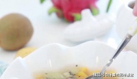 原创 孩子吃饭又挑食?推荐这款缤纷水果藕粉糊,营养开胃,香甜美味
