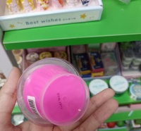 孩子吵着要的竟是“三无”！记者测试网红玩具 挺危险！