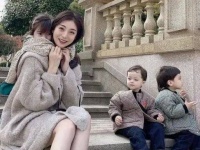 山东女子瞒着母亲,选了一个英国人的精子做试管,一口气生下3个混血