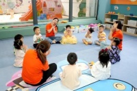 城市约三分之一家庭有入托需求 3岁以下孩子谁来照看