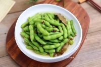 藏在身边“天然叶酸”,中老年常吃,三高平稳,腿脚有劲,精神好