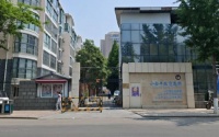 幼儿园招生遇冷 “幼转老”无奈还是创新?