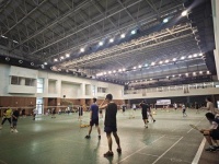 记者探访:中小学校对外开放体育设施受欢迎