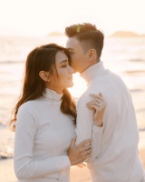 TVB前小花陈诗欣晒30周孕肚写真,3年备孕终圆梦,四肢纤细状态佳
