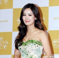 原创             韩国女星洗澡时摔倒，面部凹陷插满针灸！正在备孕期却意外毁容