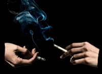 男生备孕不戒烟酒，到底吃亏的是谁？
