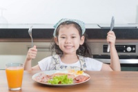 小孩磨牙是缺钙的表现吗